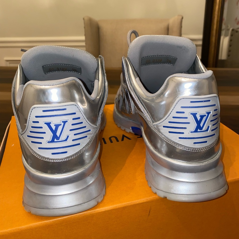 Silver & blue Louis Vuitton sneakers - Picture 4 of 4